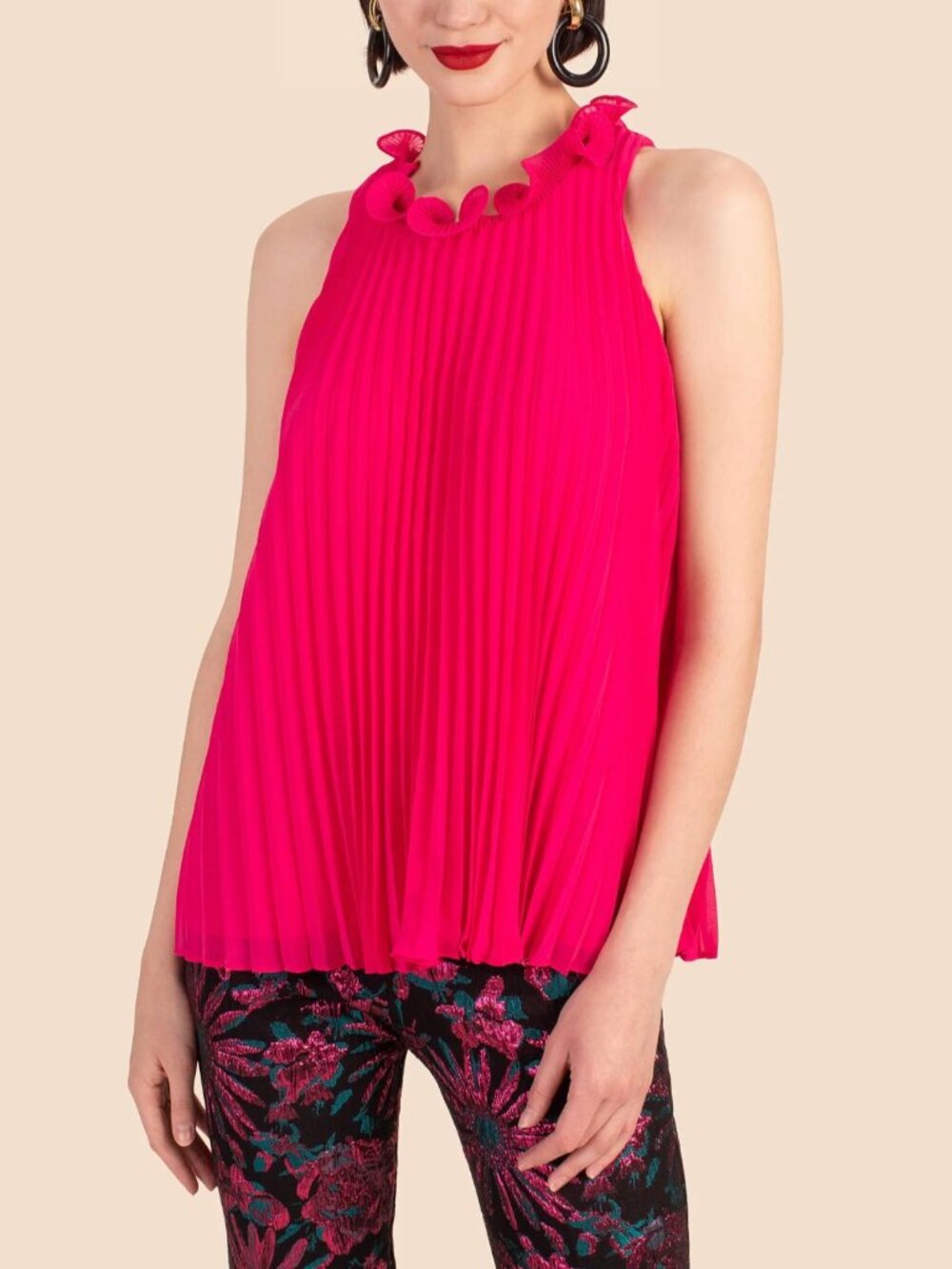Trina Turk - Ely Ruffled Neck Sleeveless Top - Sz M